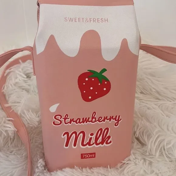 Boutique Strawberry Milk Carton Mini Purse - Picture 4 of 12